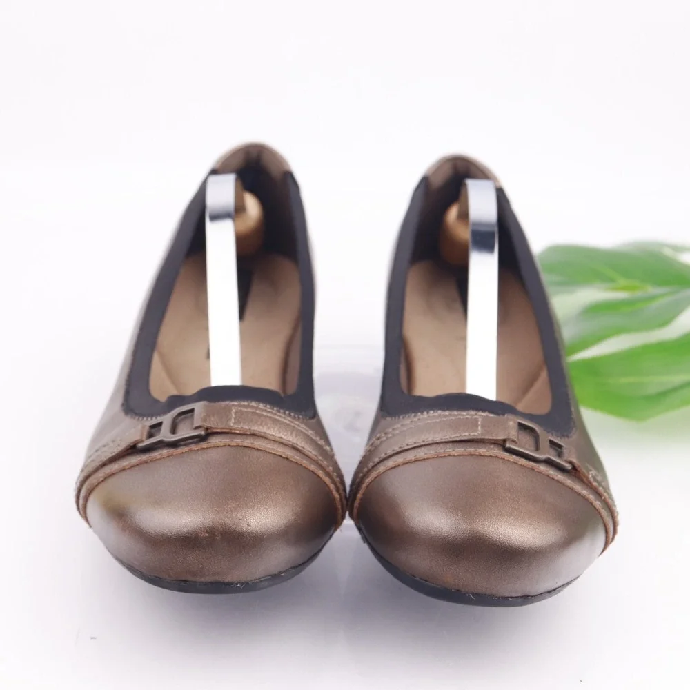 Clarks Shoes Womens Kinzie Light Ballet Flat Size 9 M Bronze Tan Comfort Cap Toe